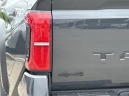 Toyota Tacoma 4WD TRD Off Road Double Cab 5' Bed AT (Natl) 2026 — side view