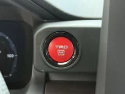 Toyota Tacoma 4WD TRD Off Road Double Cab 5' Bed AT (Natl) 2026 — side view