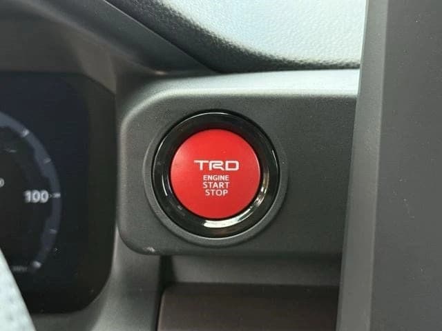 Toyota Tacoma 4WD TRD Off Road Double Cab 5' Bed AT (Natl) 2026 — side view