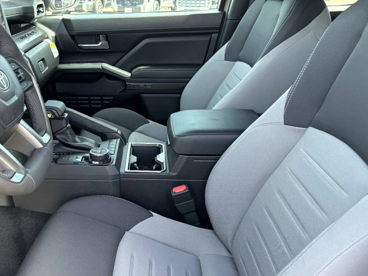 Toyota Tacoma 4WD TRD Off Road Hybrid Double Cab 5' Bed AT (Natl) 2026 — side view