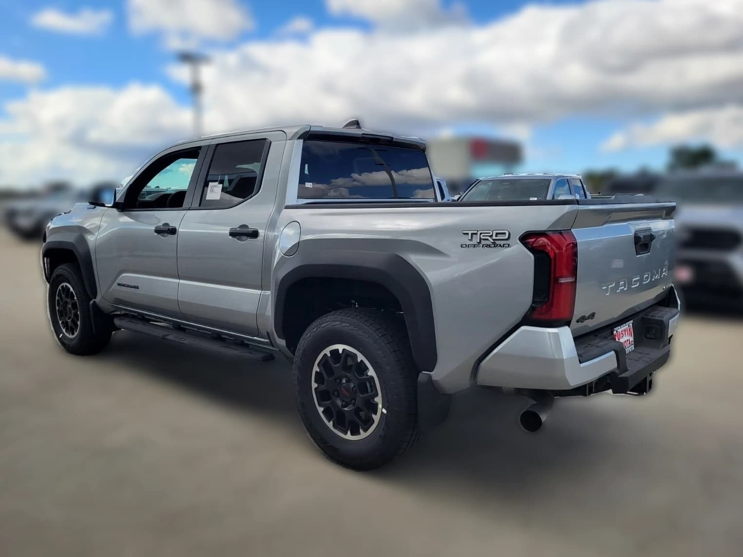 Toyota Tacoma 4WD TRD Off Road Hybrid Double Cab 5' Bed AT (Natl) 2026 — side view