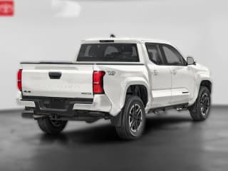 Toyota Tacoma 4WD TRD Off Road Hybrid Double Cab 5' Bed AT (Natl)