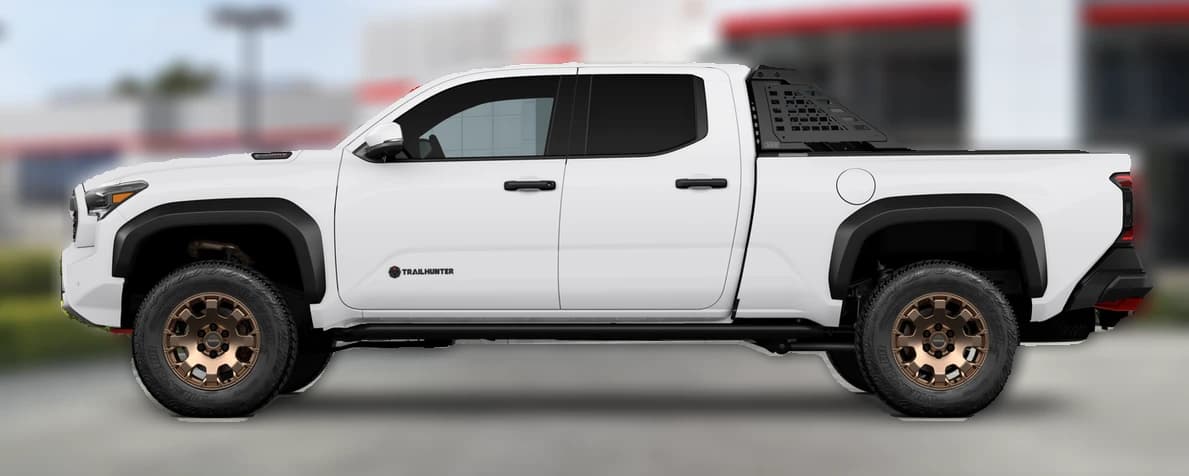 Toyota Tacoma 4WD Trailhunter Hybrid Double Cab 6' Bed AT (Natl) 2026 — side view