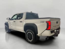 Toyota Tacoma 4WD TRD Off Road Hybrid Double Cab 5' Bed AT (Natl) 2026 — side view