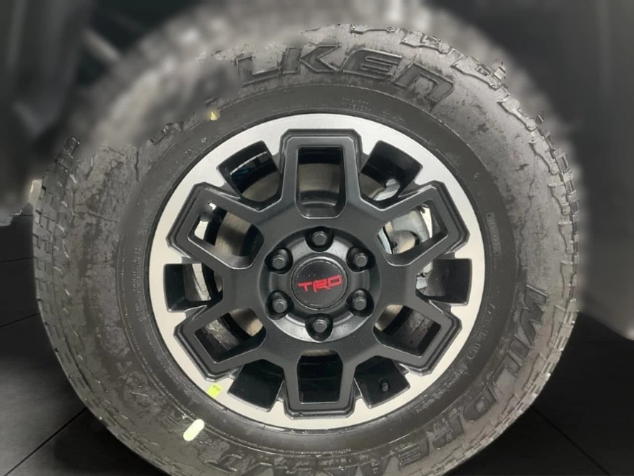 Toyota Tacoma 4WD TRD Off Road Hybrid Double Cab 5' Bed AT (Natl) 2026 — side view