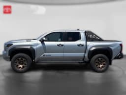 Toyota Tacoma 4WD Trailhunter Hybrid Double Cab 5' Bed AT (Natl) 2026 — side view