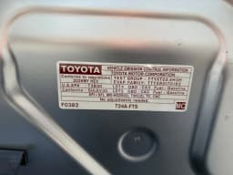 Toyota Tacoma 4WD Trailhunter Hybrid Double Cab 5' Bed AT (Natl) 2026 — side view