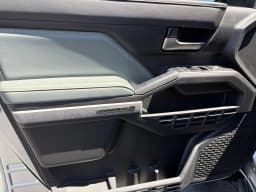 Toyota Tacoma 4WD Trailhunter Hybrid Double Cab 5' Bed AT (Natl) 2026 — side view