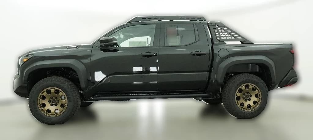Toyota Tacoma 4WD Trailhunter Hybrid Double Cab 5' Bed AT (Natl) 2026 — side view