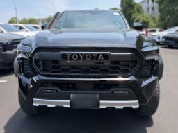 Toyota Tacoma 4WD Trailhunter Hybrid Double Cab 5' Bed AT (Natl) 2026 — side view