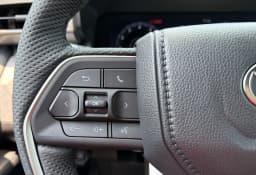 Toyota Tacoma 4WD Trailhunter Hybrid Double Cab 5' Bed AT (Natl) 2026 — side view