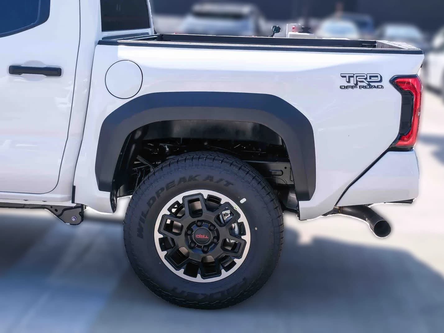 Toyota Tacoma 4WD TRD Off Road Hybrid Double Cab 5' Bed AT (Natl) 2026 — side view