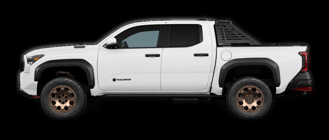 Toyota Tacoma 4WD Trailhunter Hybrid Double Cab 5' Bed AT (Natl) 2026 — side view