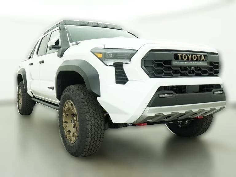Toyota Tacoma 4WD Trailhunter Hybrid Double Cab 5' Bed AT (Natl) 2026 — side view