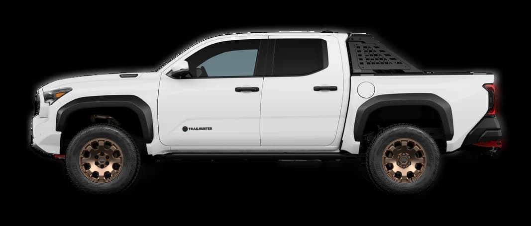 Toyota Tacoma 4WD Trailhunter Hybrid Double Cab 5' Bed AT (Natl) 2026 — side view