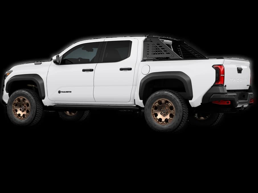 Toyota Tacoma 4WD Trailhunter Hybrid Double Cab 5' Bed AT (Natl) 2026 — side view