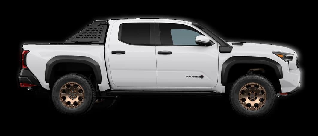 Toyota Tacoma 4WD Trailhunter Hybrid Double Cab 5' Bed AT (Natl) 2026 — side view