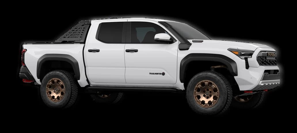 Toyota Tacoma 4WD Trailhunter Hybrid Double Cab 5' Bed AT (Natl) 2026 — side view