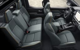 Toyota Tacoma 4WD Trailhunter Hybrid Double Cab 6' Bed AT (GS) 2026 — side view