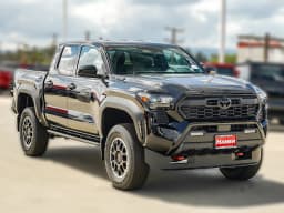 Toyota Tacoma 4WD TRD Off Road Hybrid Double Cab 5' Bed AT (Natl) 2026 — side view