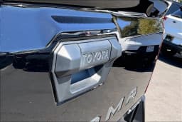 Toyota Tacoma 4WD TRD Off Road Hybrid Double Cab 5' Bed AT (Natl) 2026 — side view