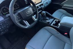 Toyota Tacoma 4WD Trailhunter Hybrid Double Cab 6' Bed AT (Natl) 2026 — side view