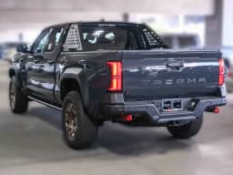 Toyota Tacoma 4WD Trailhunter Hybrid Double Cab 6' Bed AT (Natl) 2026 — side view