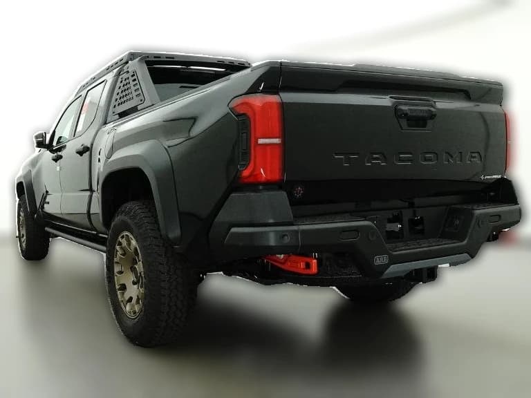 Toyota Tacoma 4WD Trailhunter Hybrid Double Cab 6' Bed AT (Natl) 2026 — side view