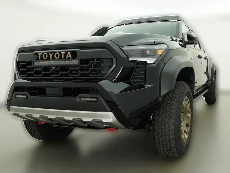 Toyota Tacoma 4WD Trailhunter Hybrid Double Cab 6' Bed AT (Natl) 2026 — side view