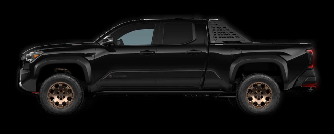 Toyota Tacoma 4WD Trailhunter Hybrid Double Cab 6' Bed AT (Natl) 2026 — side view