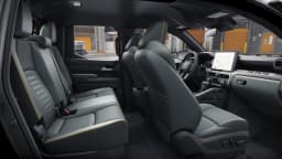 Toyota Tacoma 4WD Trailhunter Hybrid Double Cab 6' Bed AT (Natl) 2026 — side view