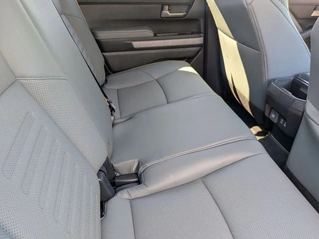 Toyota Tacoma 4WD Trailhunter Hybrid Double Cab 6' Bed AT (GS) 2026 — side view
