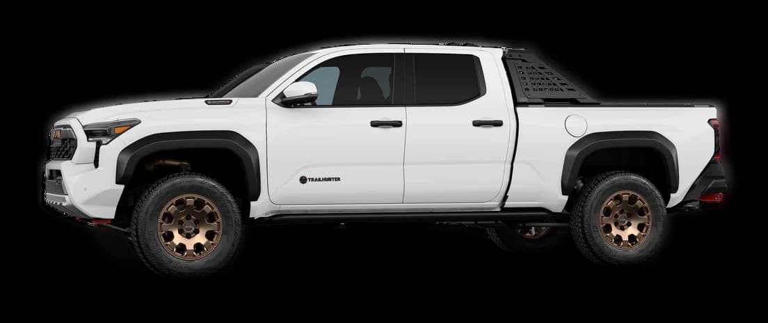 Toyota Tacoma 4WD Trailhunter Hybrid Double Cab 6' Bed AT (Natl) 2026 — side view