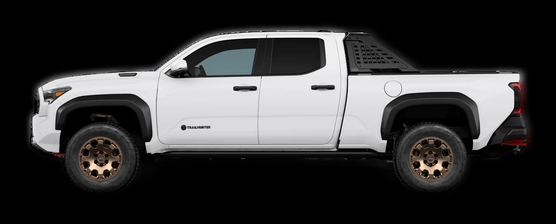 Toyota Tacoma 4WD Trailhunter Hybrid Double Cab 6' Bed AT (Natl) 2026 — side view