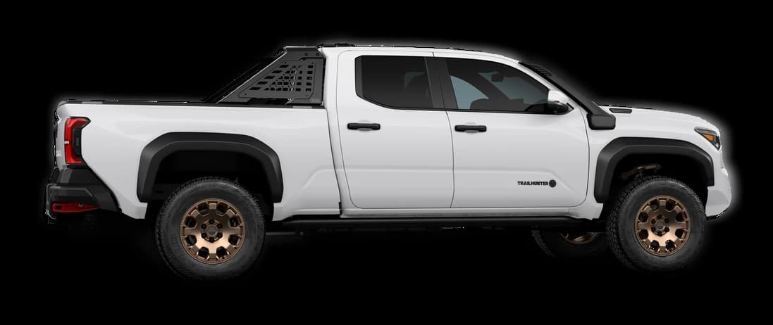 Toyota Tacoma 4WD Trailhunter Hybrid Double Cab 6' Bed AT (Natl) 2026 — side view