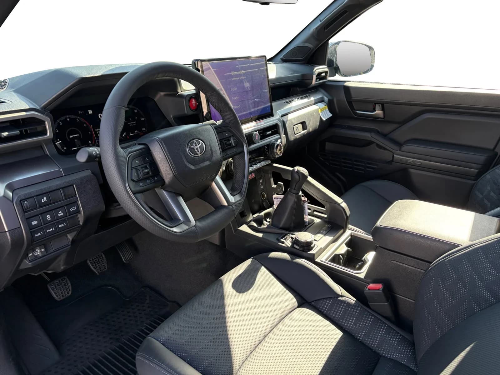 Toyota Tacoma 4WD TRD Off Road Double Cab 5' Bed MT (Natl) 2026 — side view