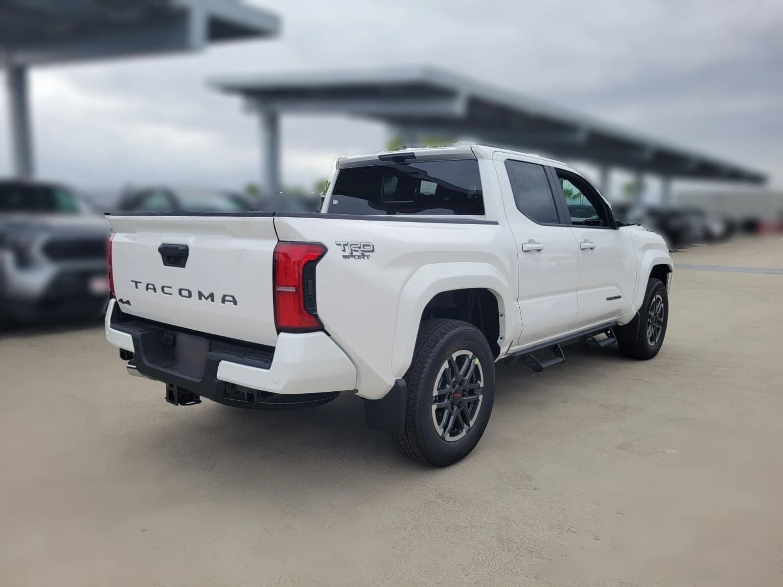 Toyota Tacoma 4WD TRD Sport Double Cab 5' Bed MT (Natl) 2026 — side view