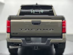 Toyota Tacoma 4WD TRD Sport Double Cab 5' Bed MT (Natl) 2026 — side view