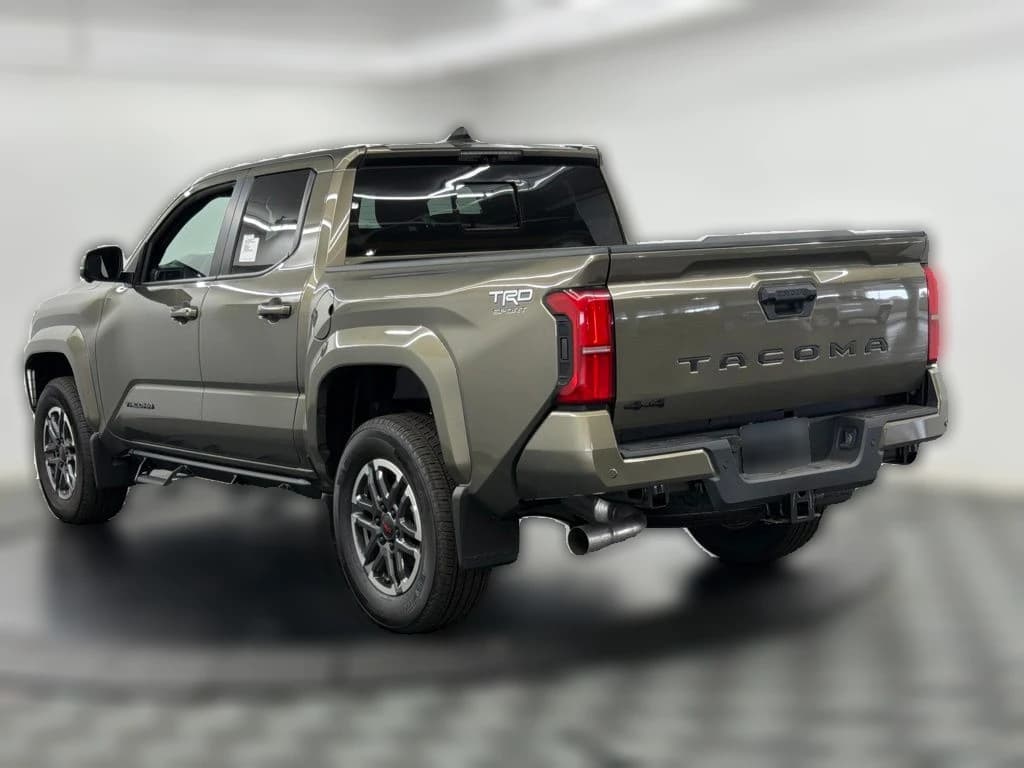 Toyota Tacoma 4WD TRD Sport Double Cab 5' Bed MT (Natl) 2026 — side view