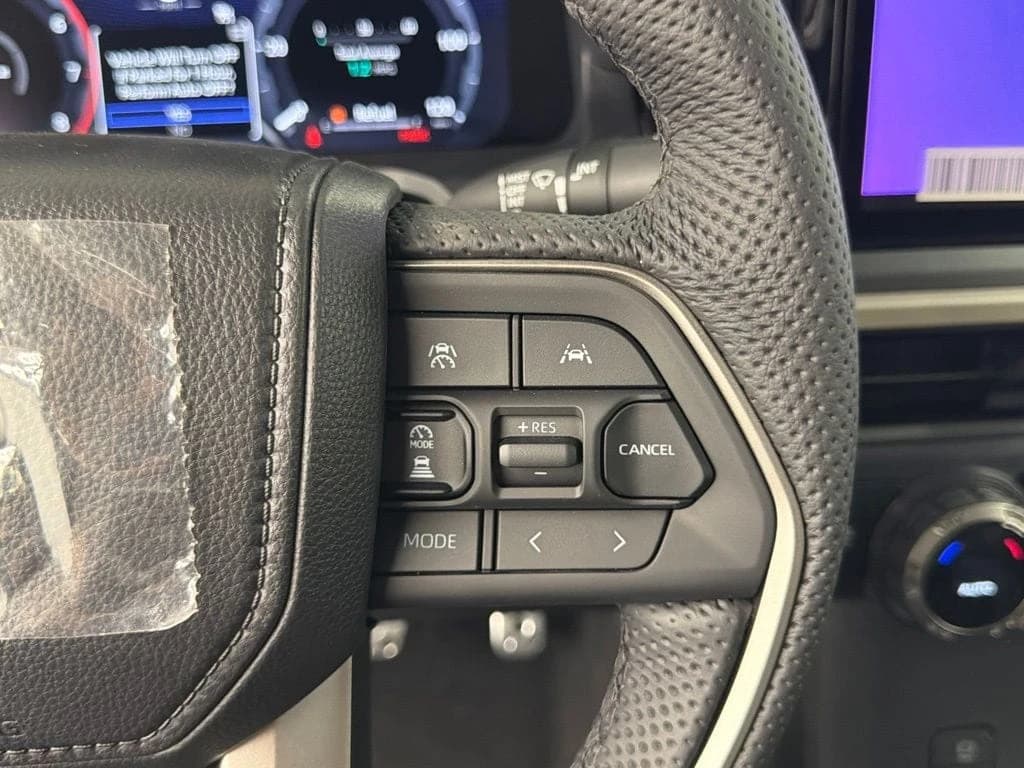 Toyota Tacoma 4WD TRD Sport Double Cab 5' Bed MT (Natl) 2026 — side view