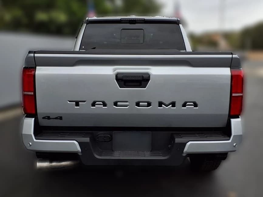 Toyota Tacoma 4WD TRD Off Road Double Cab 5' Bed MT (Natl) 2026 — side view