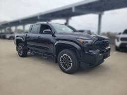 Toyota Tacoma 4WD TRD Sport Double Cab 5' Bed MT (Natl) 2026 — side view