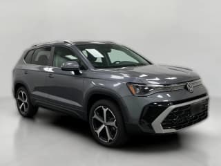Volkswagen Taos SEL 4MOTION