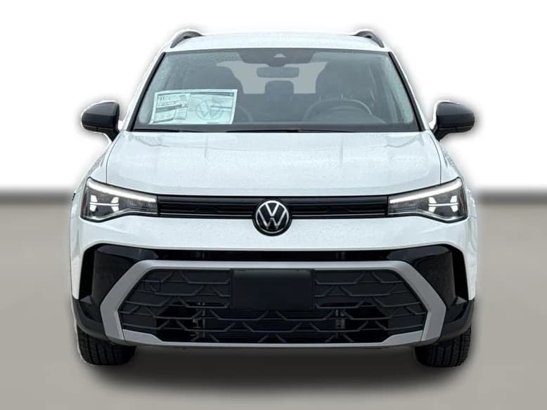 Volkswagen Taos S FWD 2026 — side view
