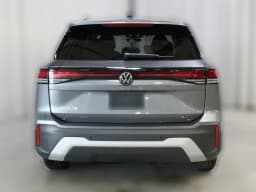 Volkswagen Tiguan S 4MOTION 2026 — side view