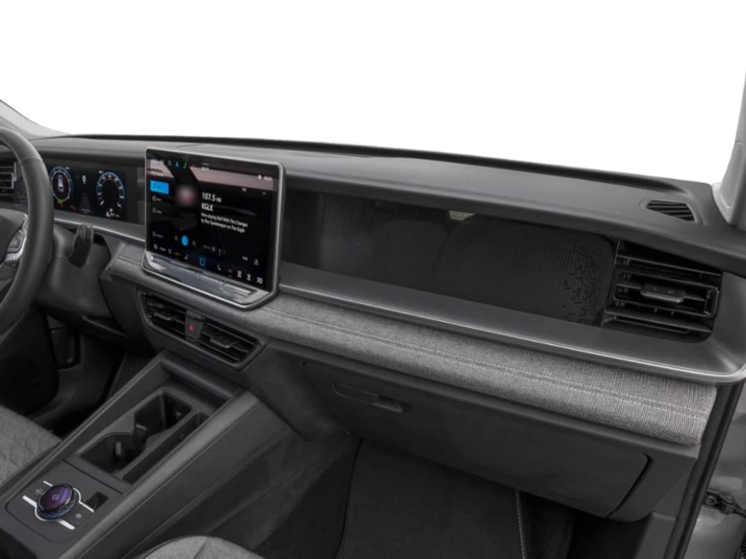 Volkswagen Tiguan S 4MOTION 2026 — side view