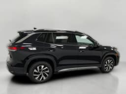 Volkswagen Tiguan S 4MOTION 2026 — side view