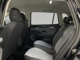 Volkswagen Tiguan S 4MOTION 2026 — side view