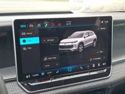 Volkswagen Tiguan S 4MOTION 2026 — side view