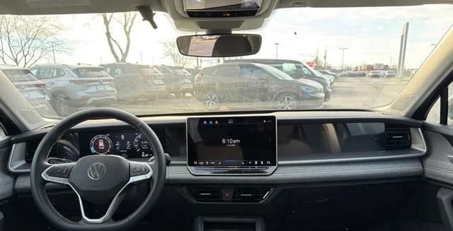 Volkswagen Tiguan S 2.0T 4MOTION 2026 — side view
